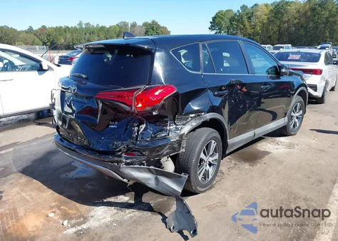 2018 Toyota Rav4 Xle из США, поврежденный, VIN 2T3RFREV2JW802559